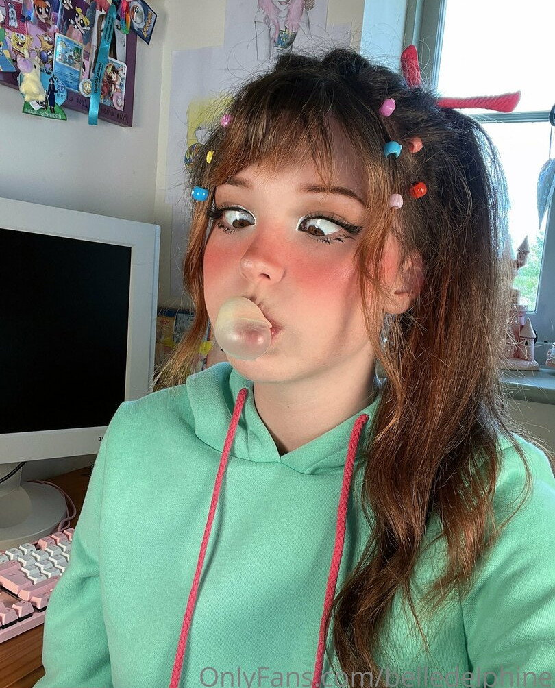 belle-delphine-11 gallery photo #8952