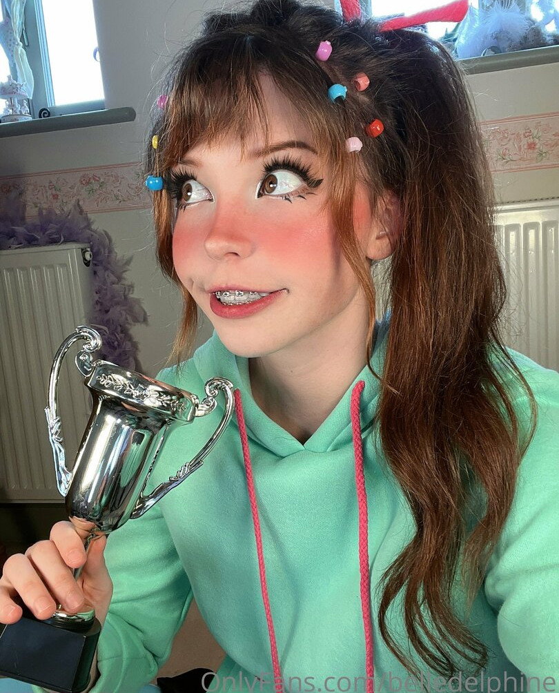 belle-delphine-11 gallery photo #8993
