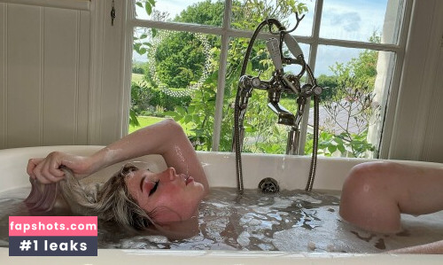 Belle Delphine gallery photo #10071