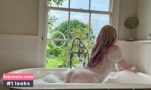 Belle Delphine gallery photo #10131