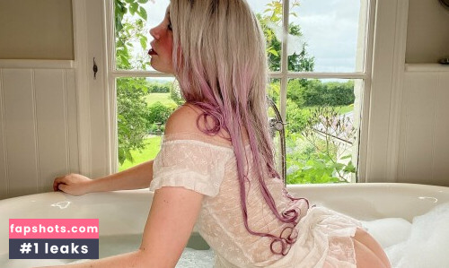 Belle Delphine gallery photo #10134