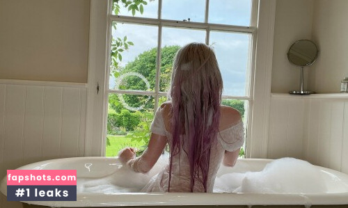 Belle Delphine gallery photo #10140