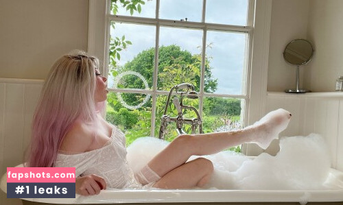 Belle Delphine gallery photo #10142