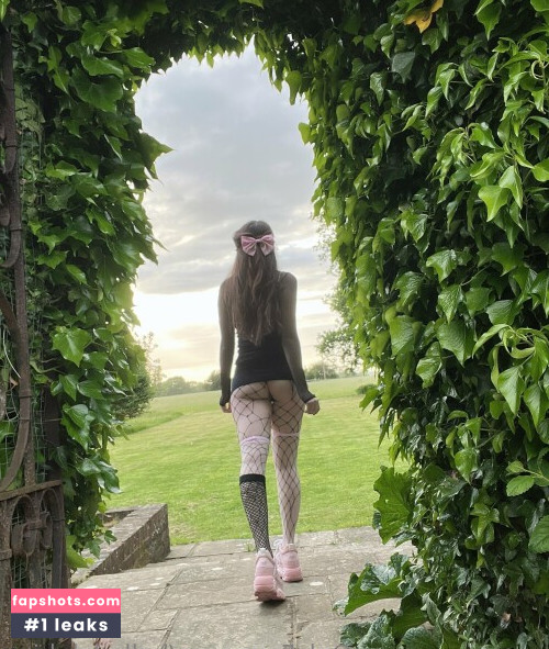 Belle Delphine gallery photo #10302