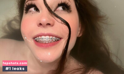 Belle Delphine gallery photo #10581