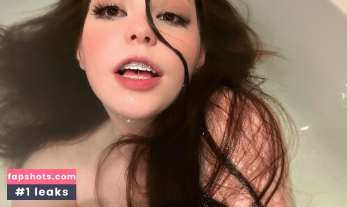 Belle Delphine gallery photo #10587