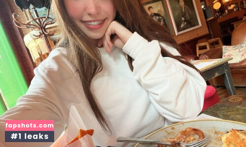 Belle Delphine gallery photo #10695