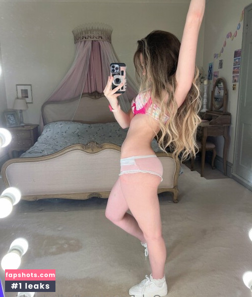 Belle Delphine gallery photo #11113