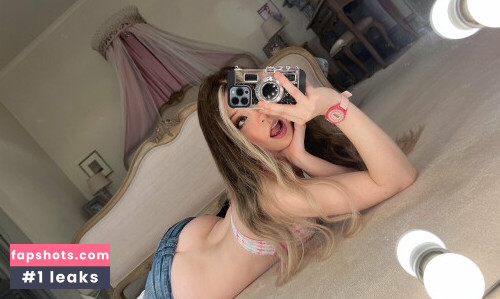 Belle Delphine gallery photo #11165