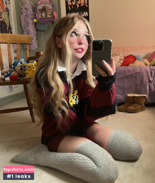 Belle Delphine gallery photo #5004