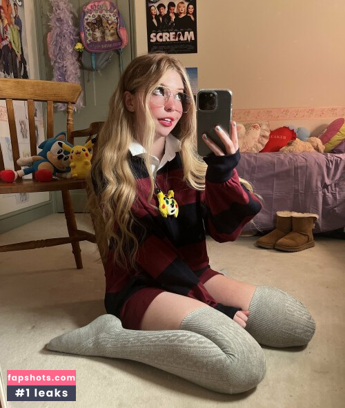 Belle Delphine gallery photo #5009