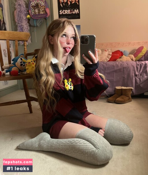 Belle Delphine gallery photo #5010