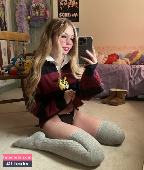 Belle Delphine gallery photo #5015