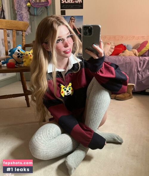 Belle Delphine gallery photo #5028