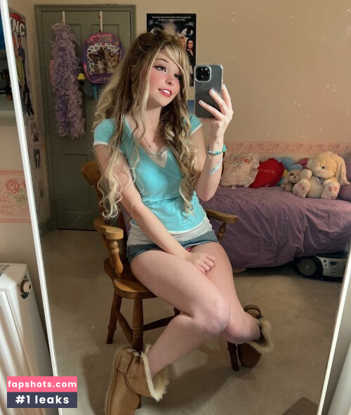 Belle Delphine gallery photo #5111