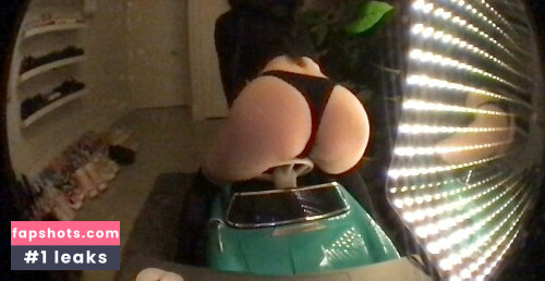 Belle Delphine gallery photo #7929