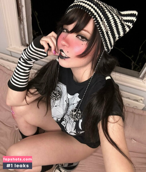 Belle Delphine gallery photo #8005