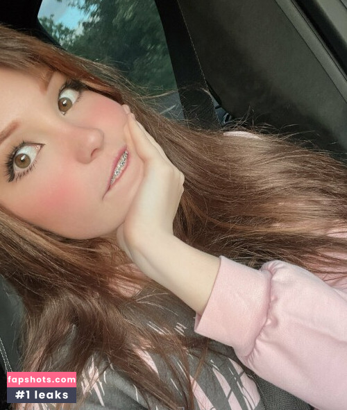 Belle Delphine gallery photo #9680