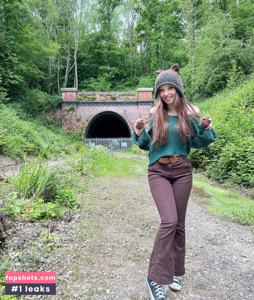 Belle Delphine gallery photo #9865