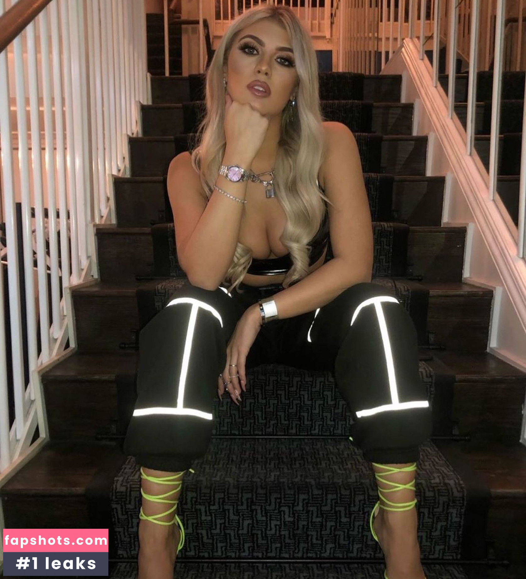 Belle Hassan gallery photo #83