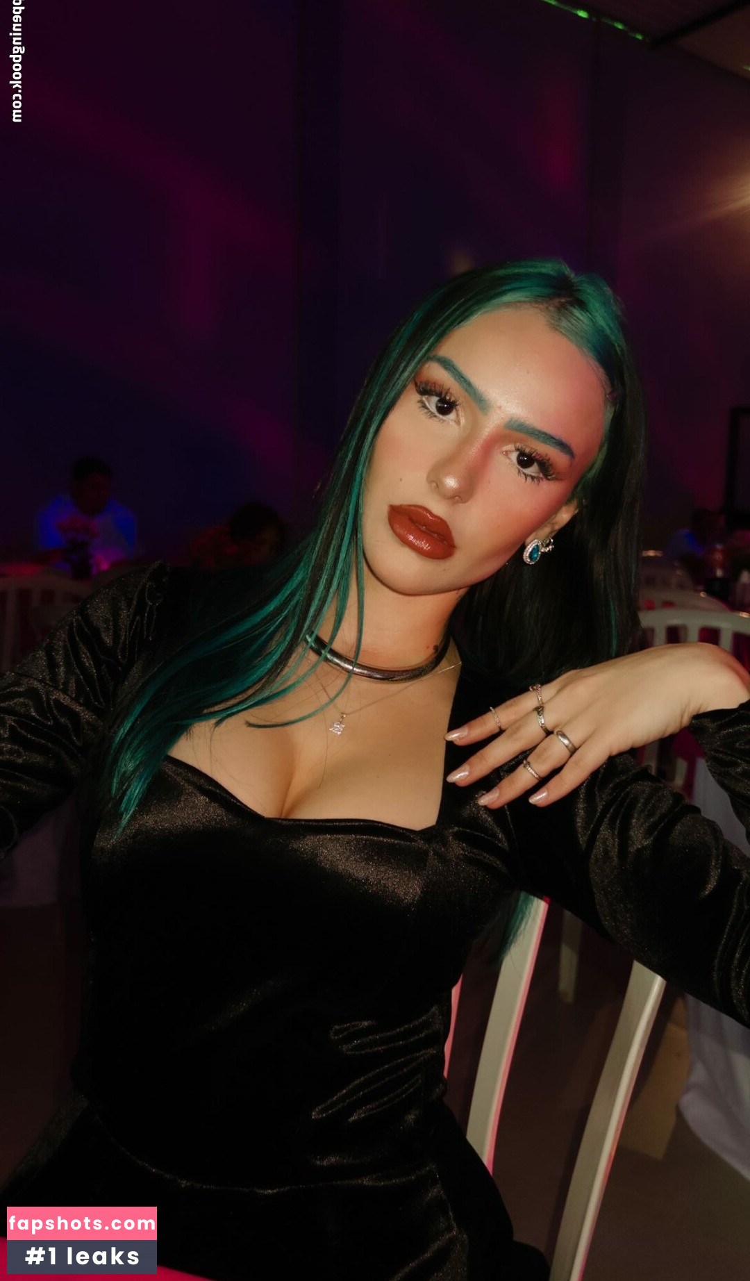 Belle Kaffer gallery photo #2