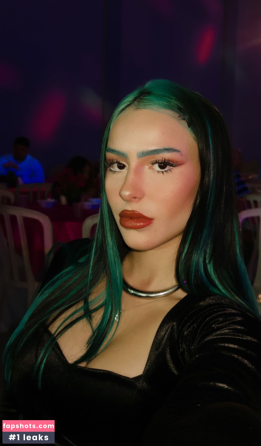 Belle Kaffer gallery photo #4