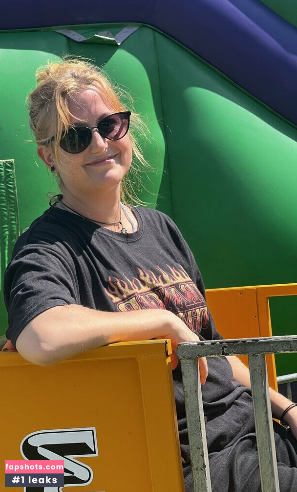 belle2525 gallery photo #8