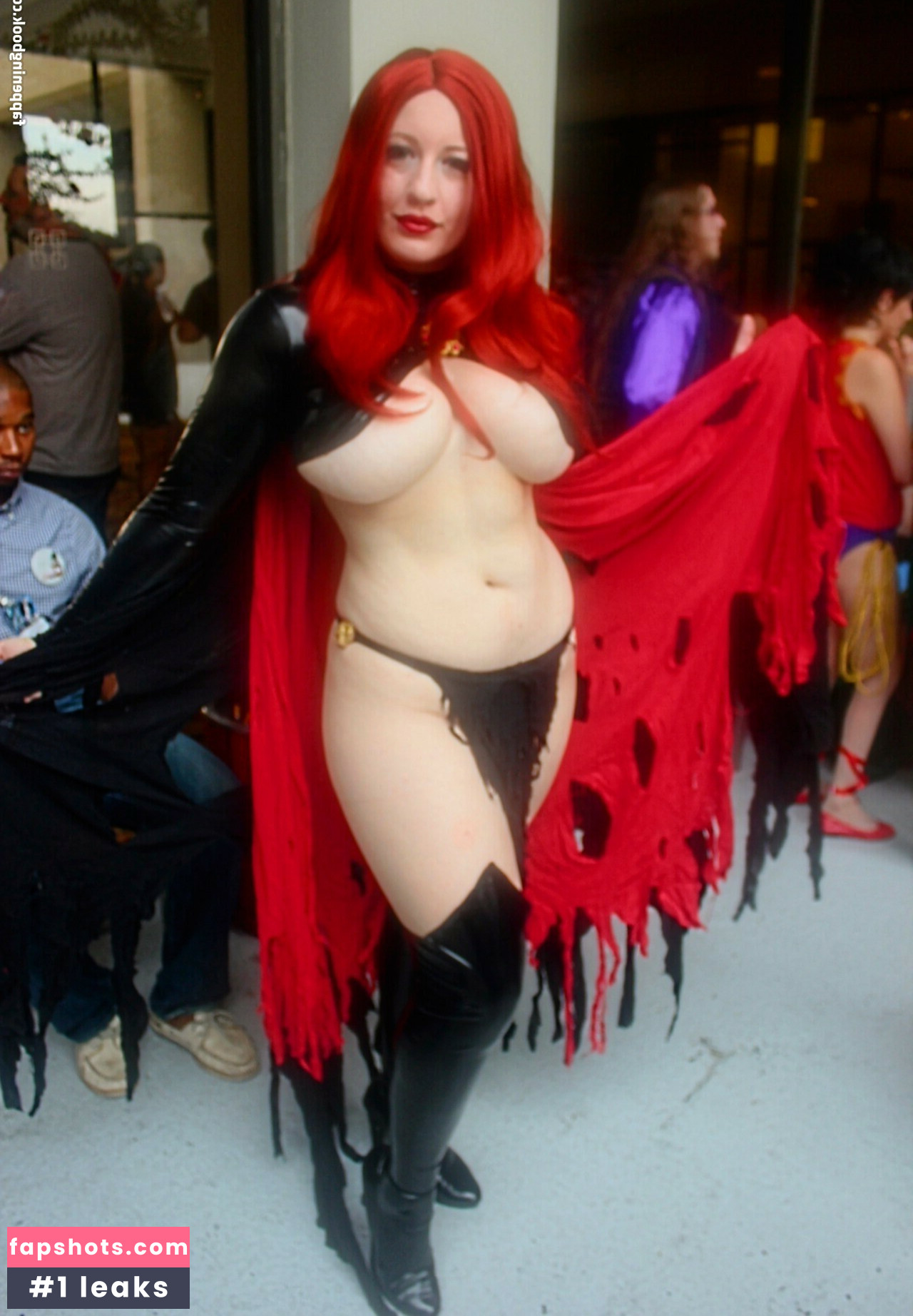 BelleChere gallery photo #15