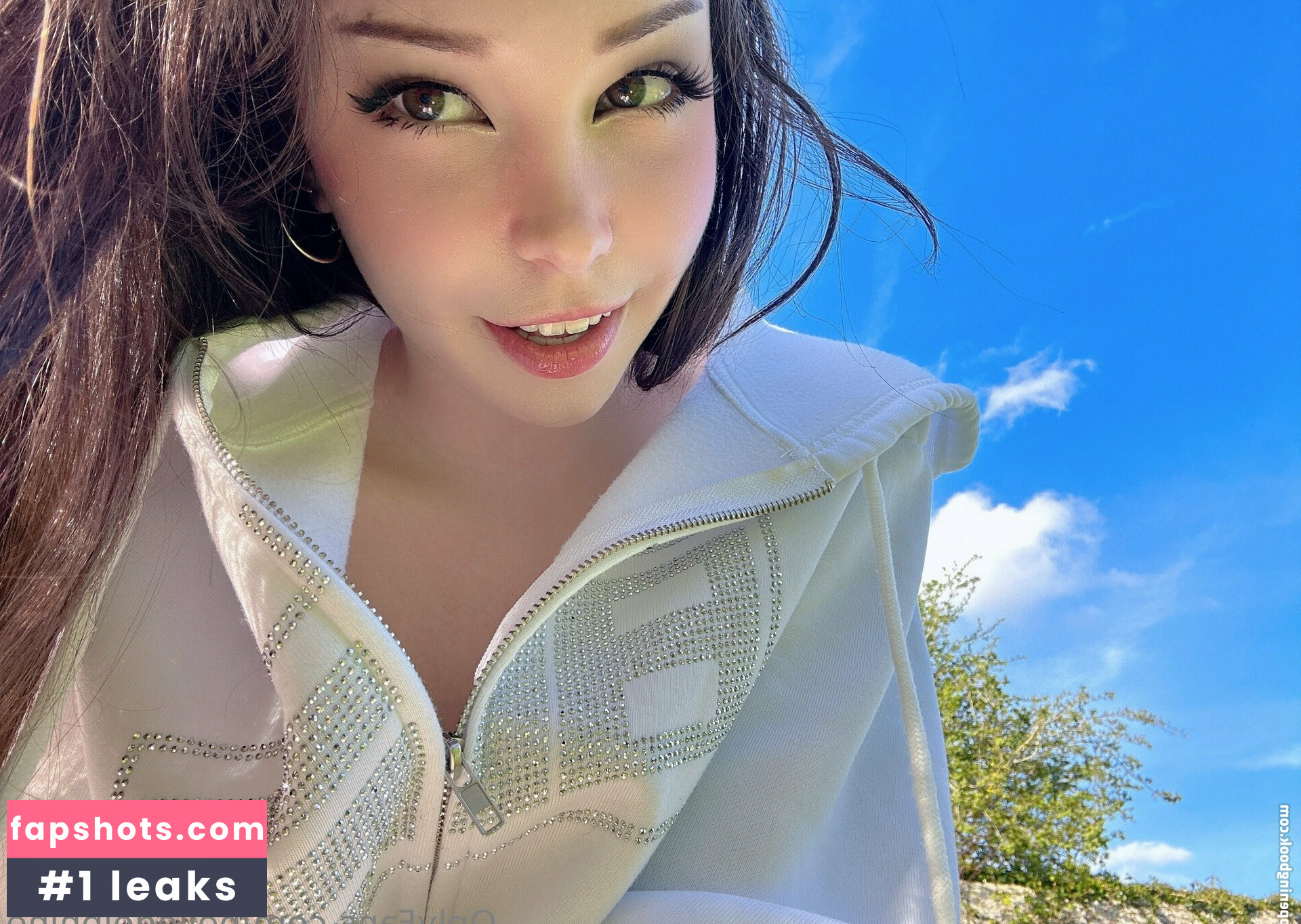 belledelphine gallery photo #24