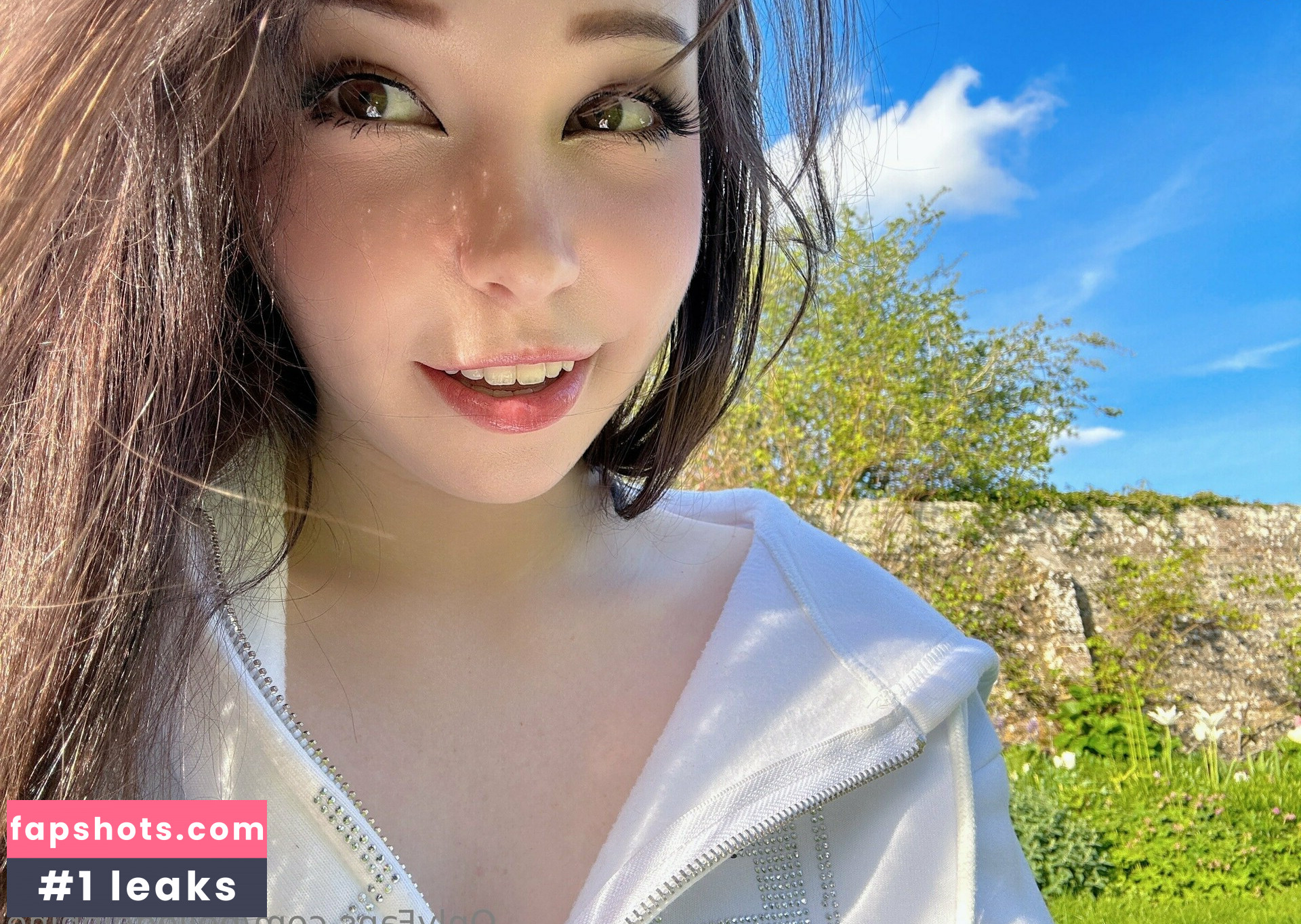 belledelphine gallery photo #5