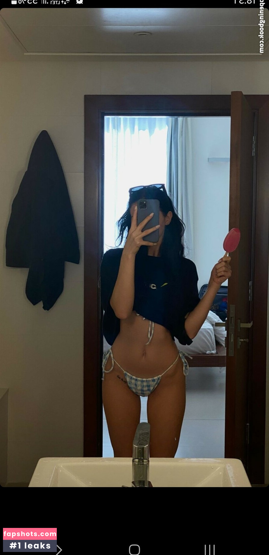 BelleTheGoddess gallery photo #6