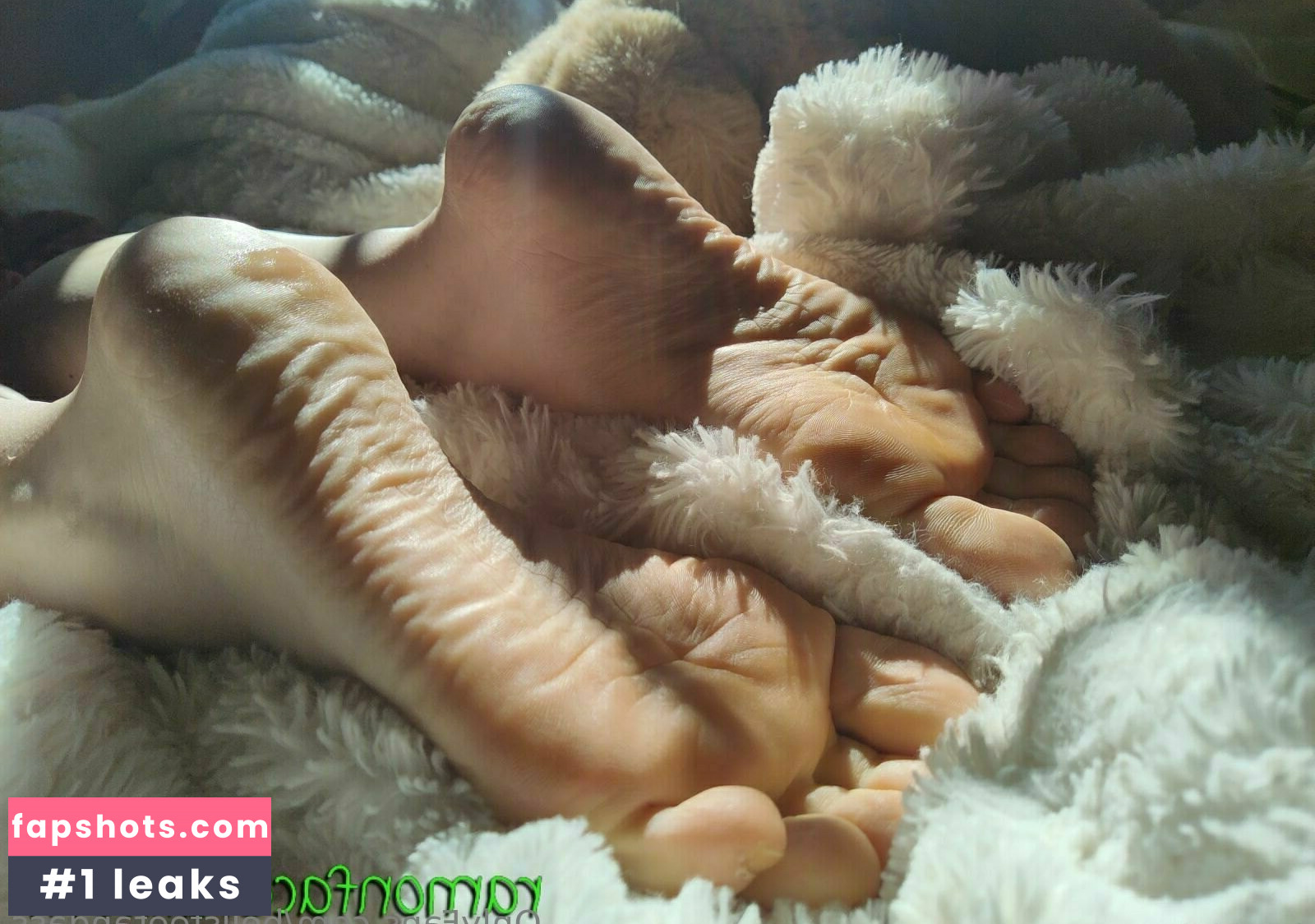 bellsfeetandass Nude Leaks OnlyFans Photos #25 - LeakJerk