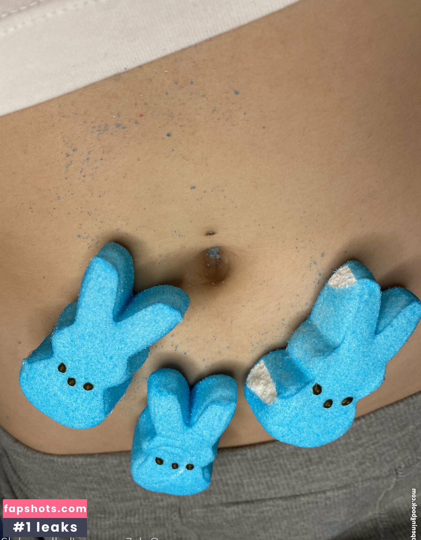 bellymodel2 gallery photo #18