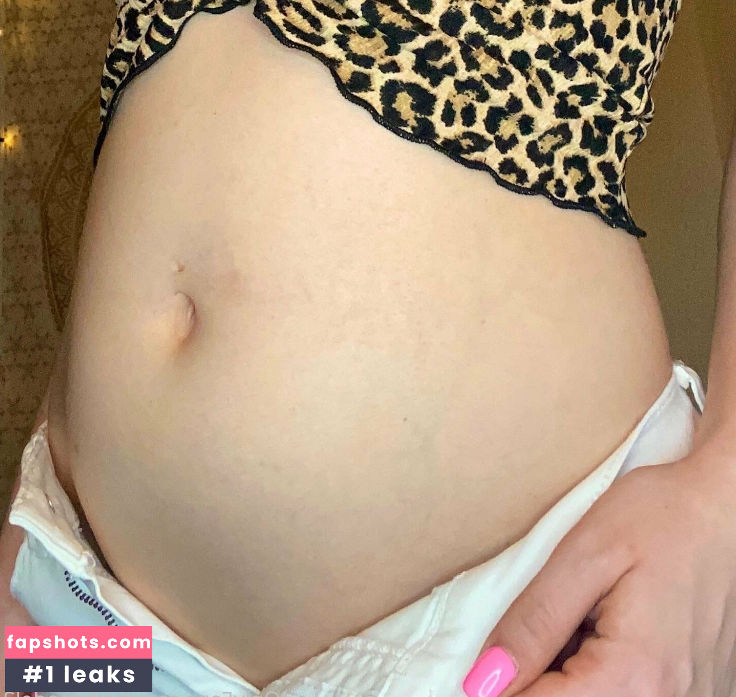 bellymodel2 gallery photo #10