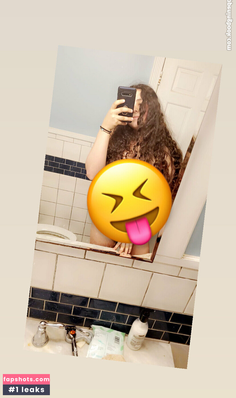 benicetome nude babe gallery