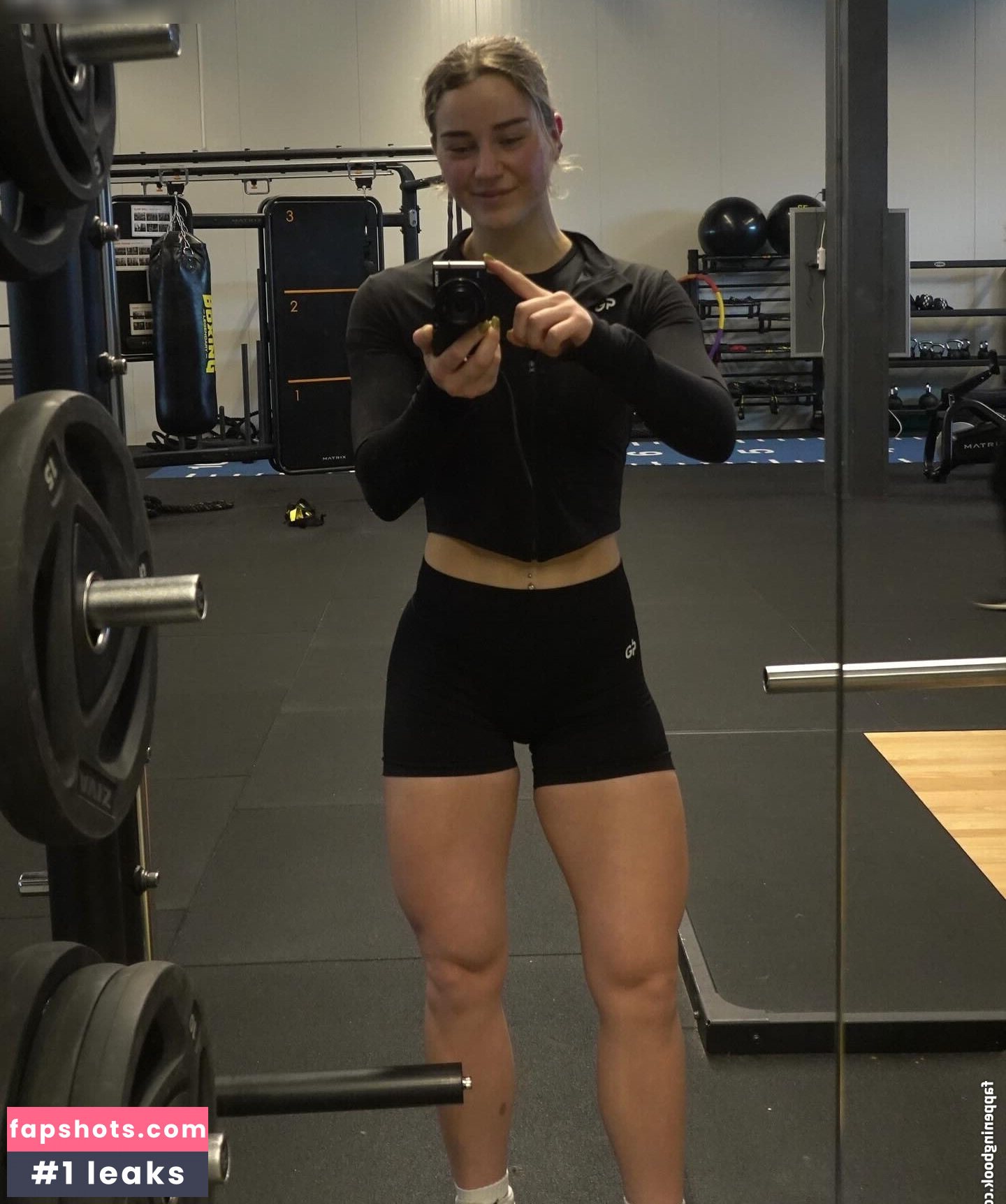 Bente van Stiphout gallery photo #20