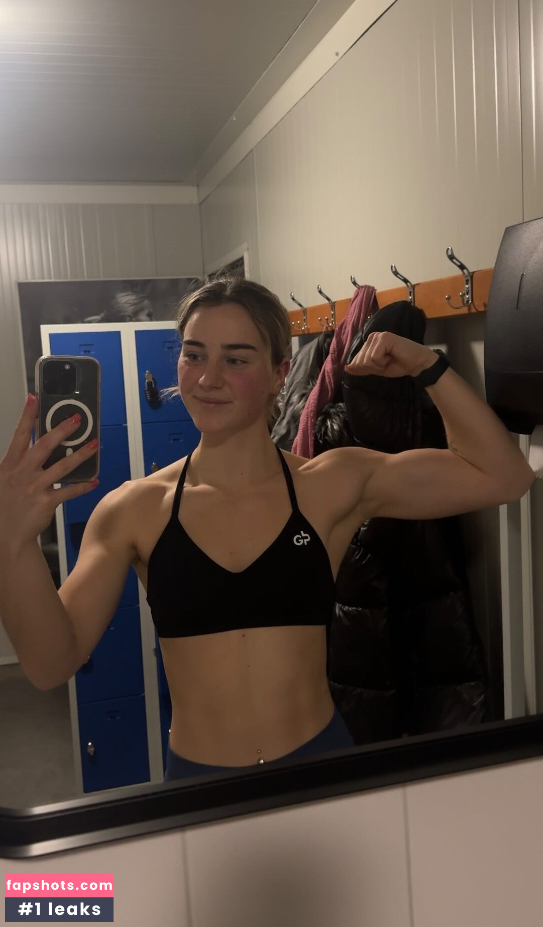 Bente van Stiphout gallery photo #4