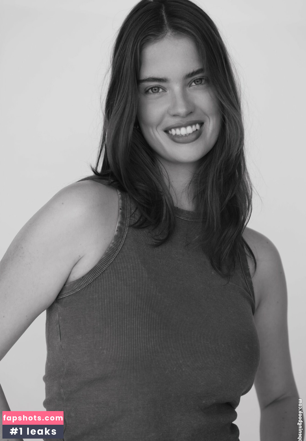 Benthe Ten Broek gallery photo #19