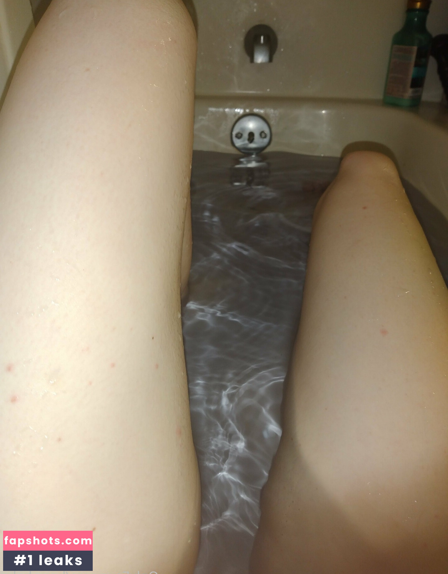 benz.babe gallery photo #7