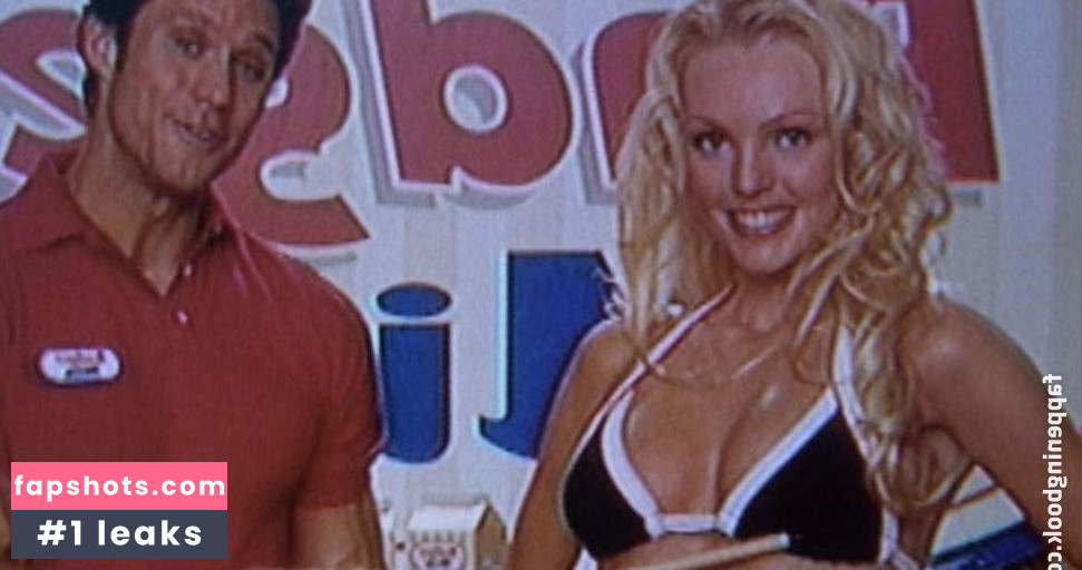 Berglind Icey gallery photo #6