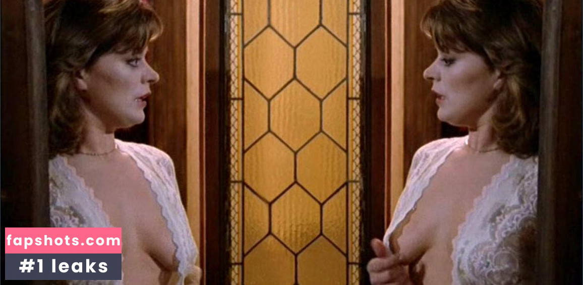 Bernice Stegers gallery photo #7