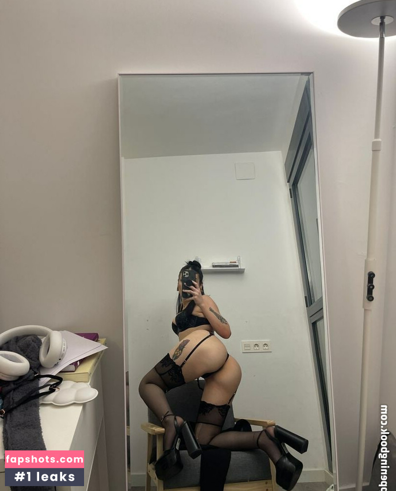 Berry Bunny gallery photo #13