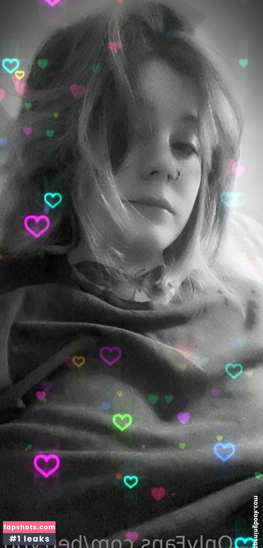 berrybb nude babe gallery