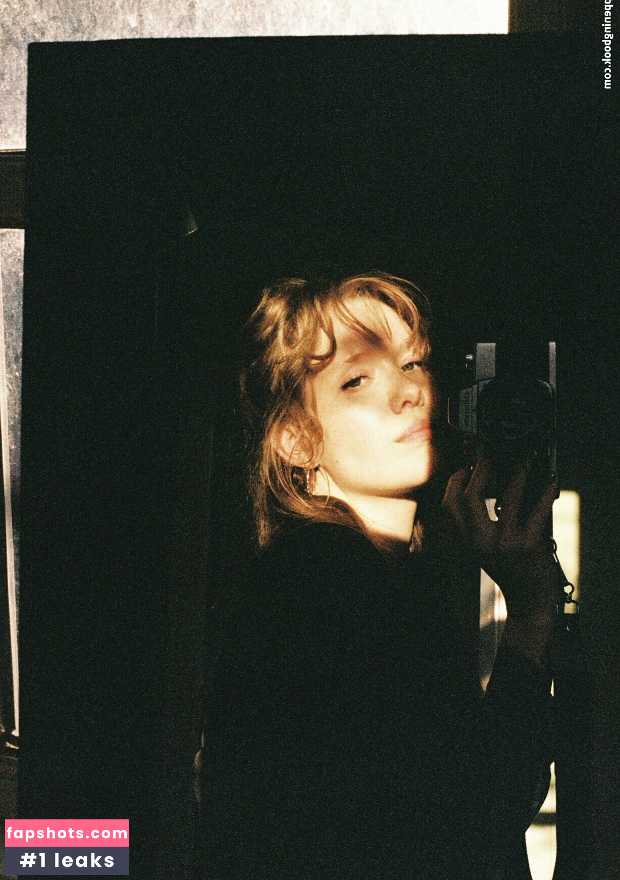 Berta Andrea Snædal Filtración Desnuda OnlyFans Foto #2 - Fapshots