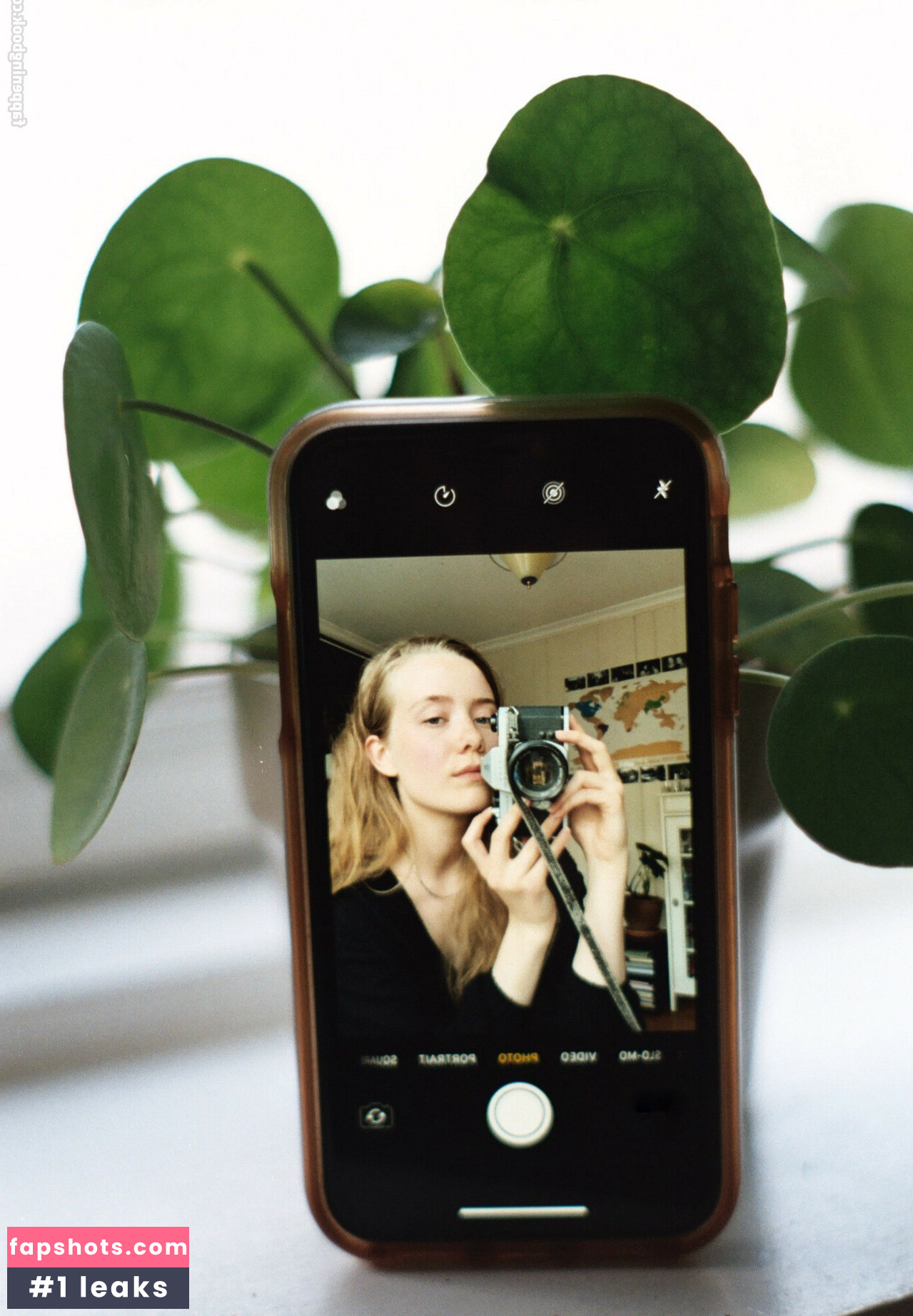 Berta Andrea Snædal Filtración Desnuda OnlyFans Foto #7 - Fapshots