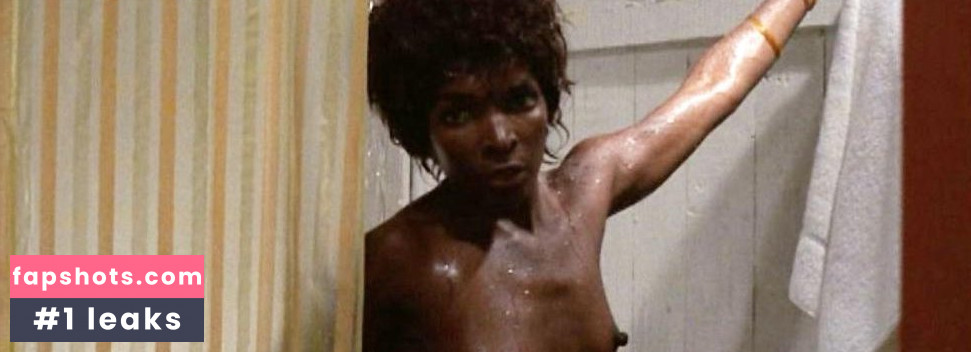 Beryl Cunningham Nude Leaks OnlyFans Photos #8 - LeakJerk