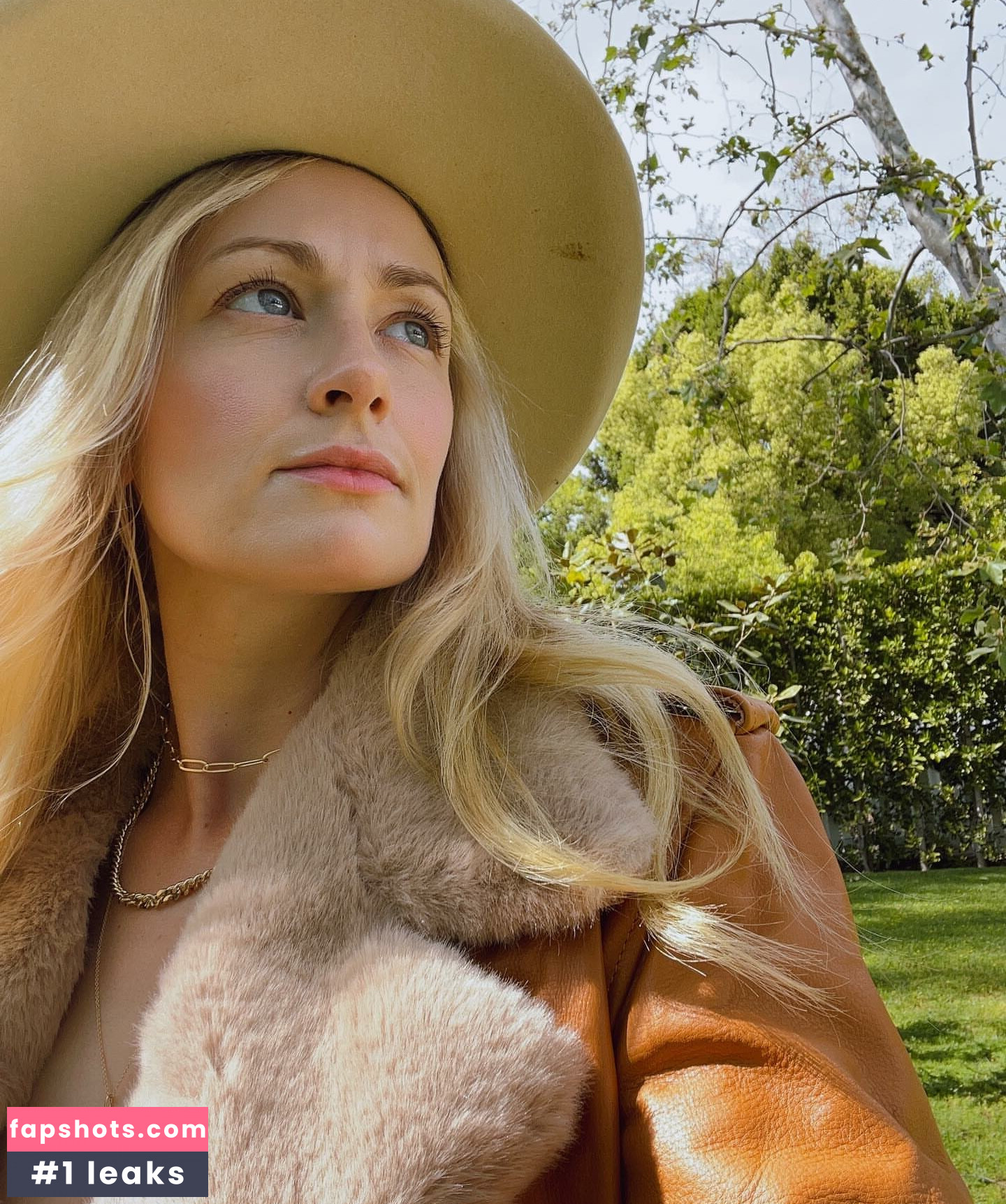 Beth Behrs Nude Leaks OnlyFans Photos #15 - LeakJerk