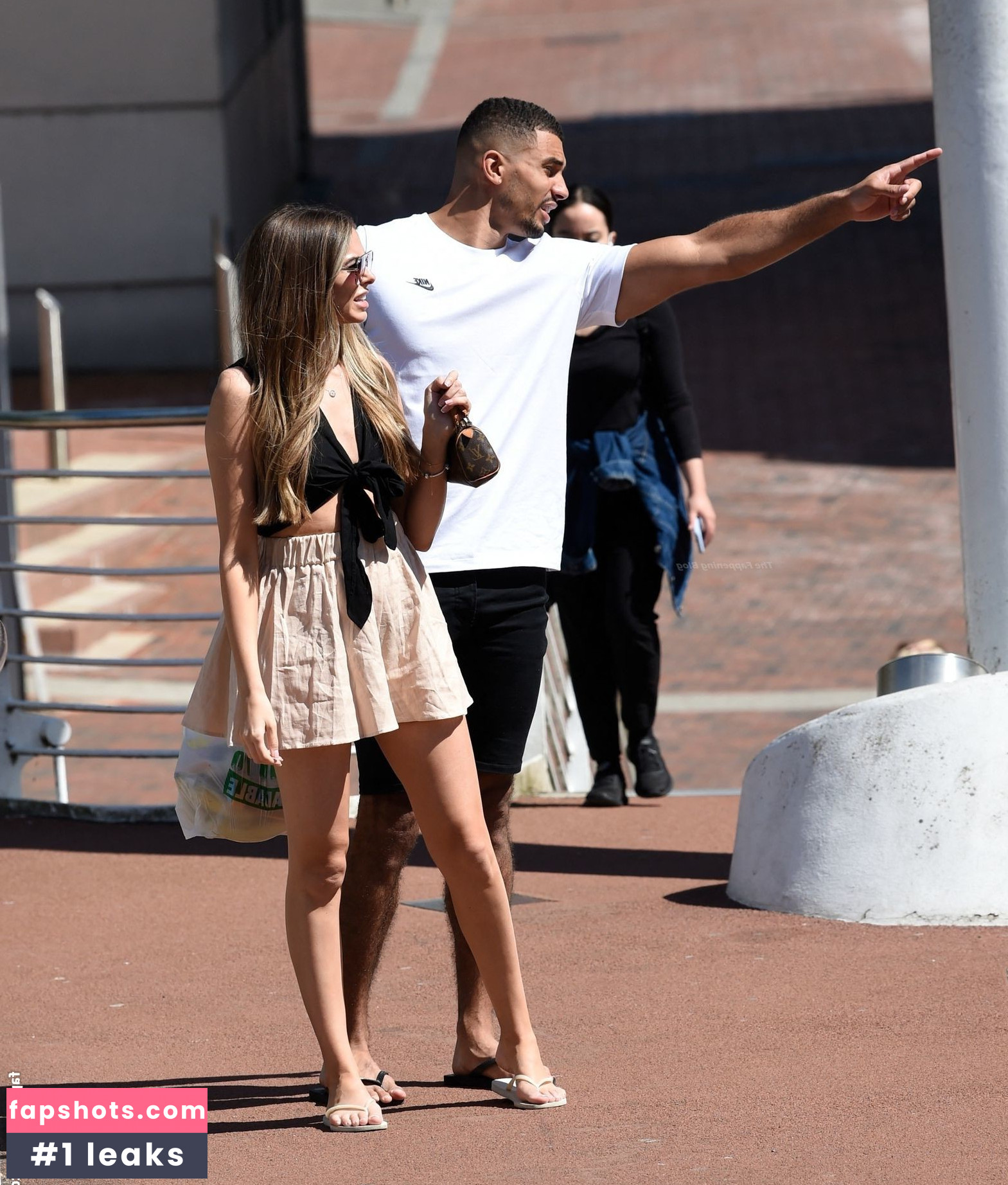 Beth Dunlavey gallery photo #35