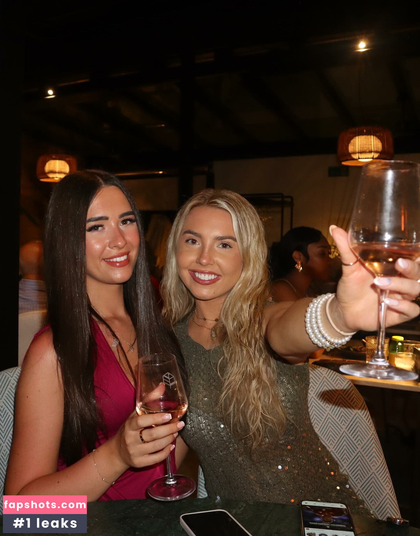 Beth Tucker gallery photo #23