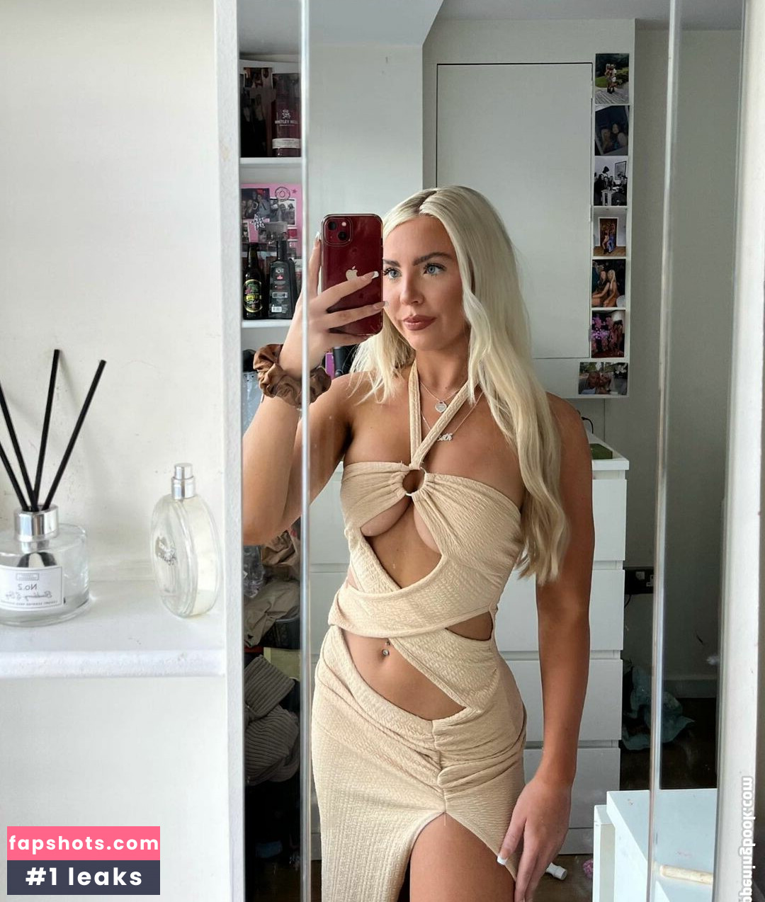 Beth Tucker gallery photo #48